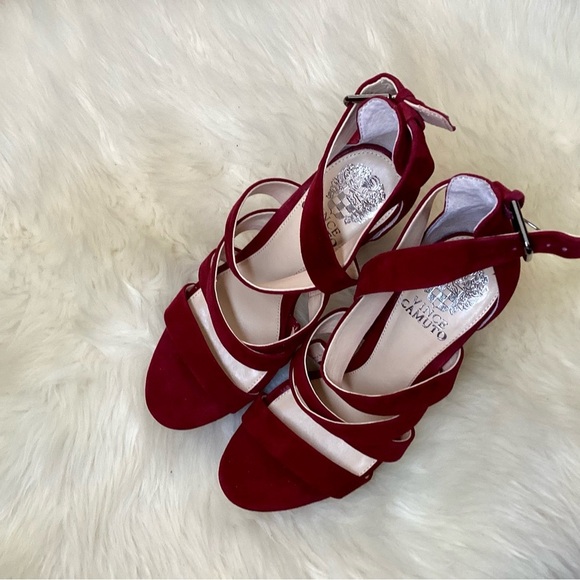 Vince Camuto Suede Platforms Sandals, Size 7/37. - Picture 3 of 13